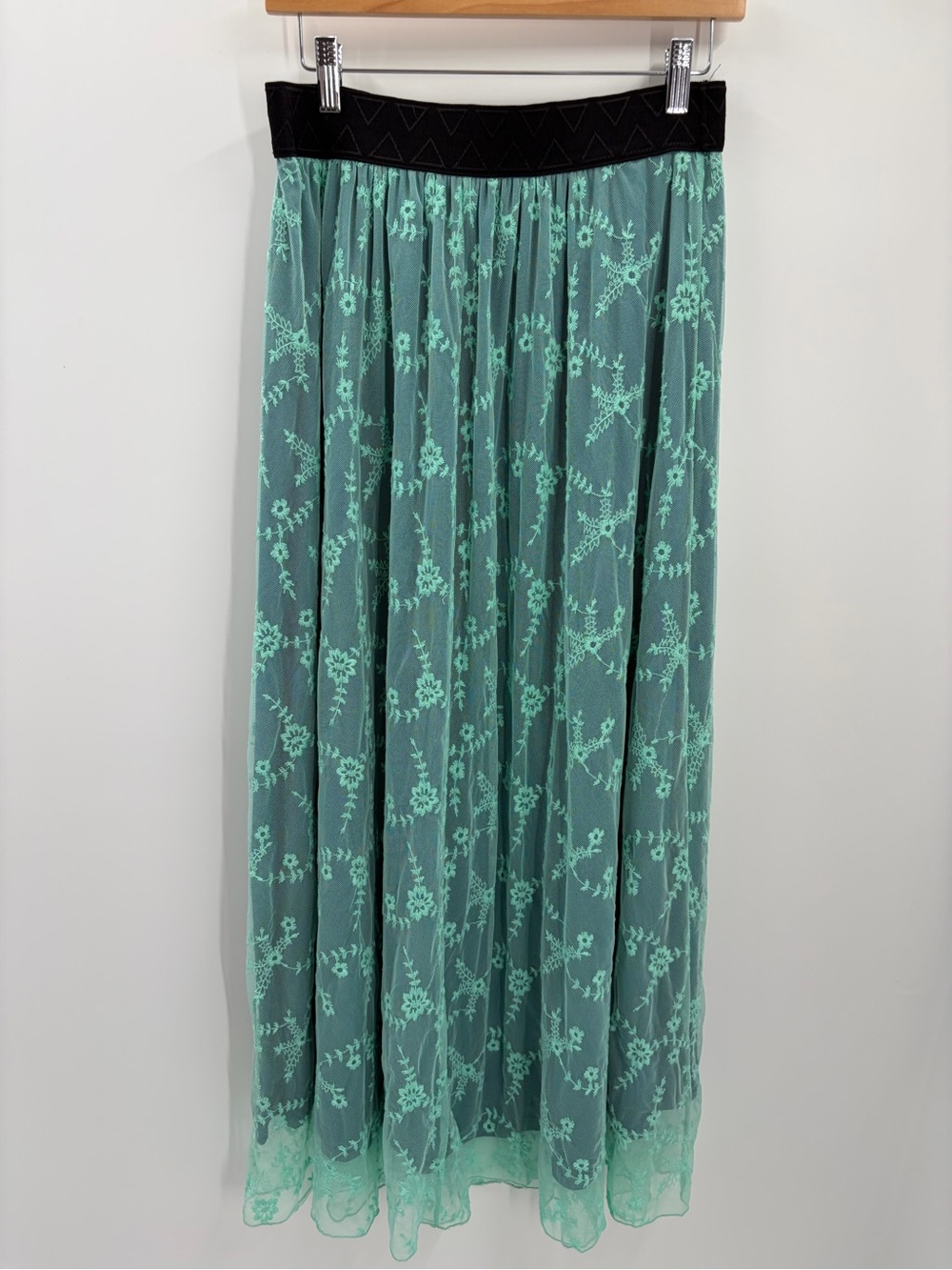LuLaRoe Mint Floral‎ Lace Maxi Skirt with Black Waistband